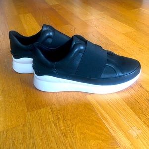 UGG Women’s Libu Sneaker